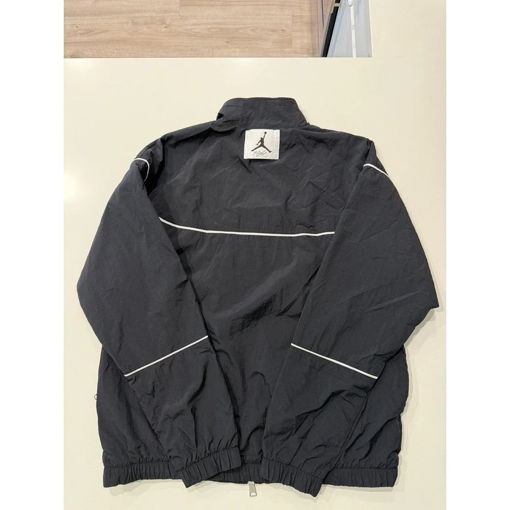 Nike Air Jordan Essentials Woven Warm-Up Jacket Black Mens Large DV7624-010